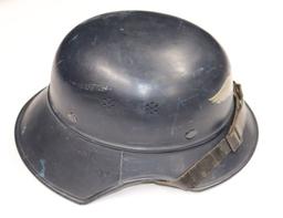 WWII Nazi Luftsuchutz Helmet w/Liner