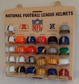 Vintage 1975 NFL Foootball Complete Mini Plastic Ice Cream Helmet Set Dairy Queen Display Rare 27x30