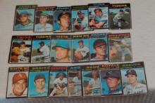 19 Vintage 1971 Topps MLB Baseball Card Lot All High Numbers Hi #