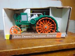 John Deere Overtime Toy Tractor NIB, 1/16 Scale