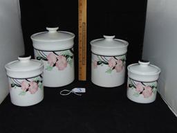 Nice Porcelain Canister Set