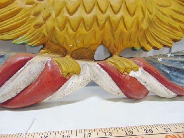 Vtg Carved Eagle & Flag