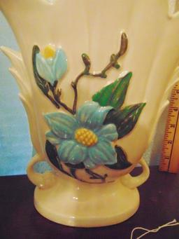 Vtg Late 1940s-early 50s Hull Art Vase H-8-8 1/2