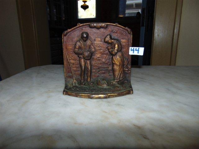 Vtg 1920s-30s Copper / Brass " Angelus Farmers In Prayer " Door Stop