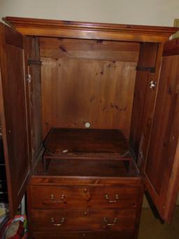 Vtg Solid Knotted Pine Wardrobe / Media Center W/ 3 Drawers