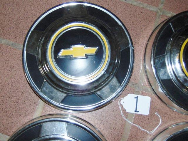 Set Of 4 Vtg 1970s Chevrolet Truck Hubcaps