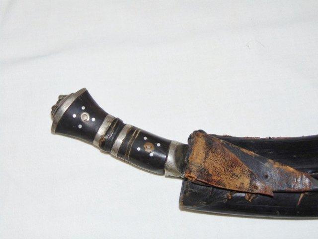 Vtg Kukri India Gurkha Curved Blade Fighting Knife W/ Leather Scabbard