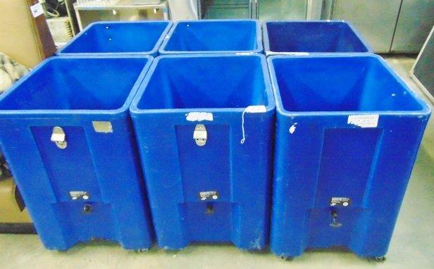 Lot Of 6 Rolling Coolers (local Pick Up Only )