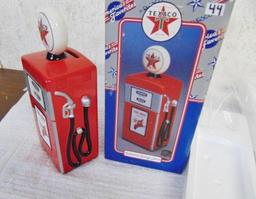 N I B Vtg Enesco Ceramic Texaco Gas Pump Savings Bank