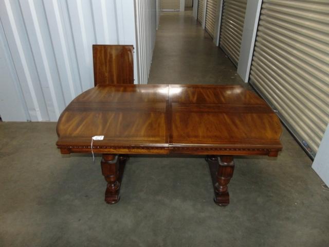 Beautiful Bernhardt Quarter Sawn ( Tiger Oak ) Formal Dining Room Table W/ Leaf (LOCAL PICK UP ONLY