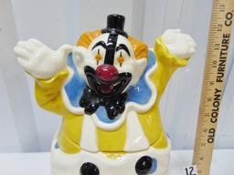 Vtg Ceramic Clown Cookie Jar By Wilkes