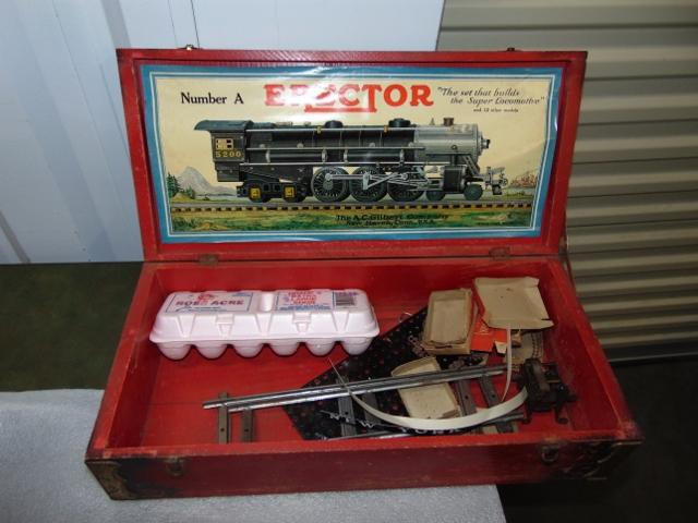 Vtg 1931 Classic A. C. Gilbert Hudson Train Locomotive & Tender Erector Set