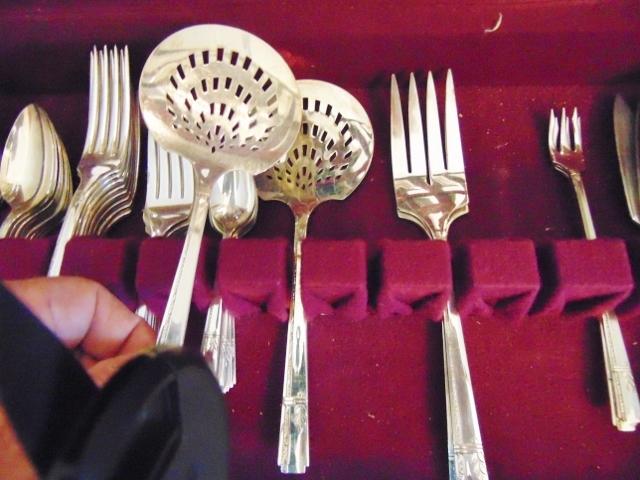 61 Piece Set Of Prestige " The Lovliest Of Silver Plate " Flatware W/ Wood Box &