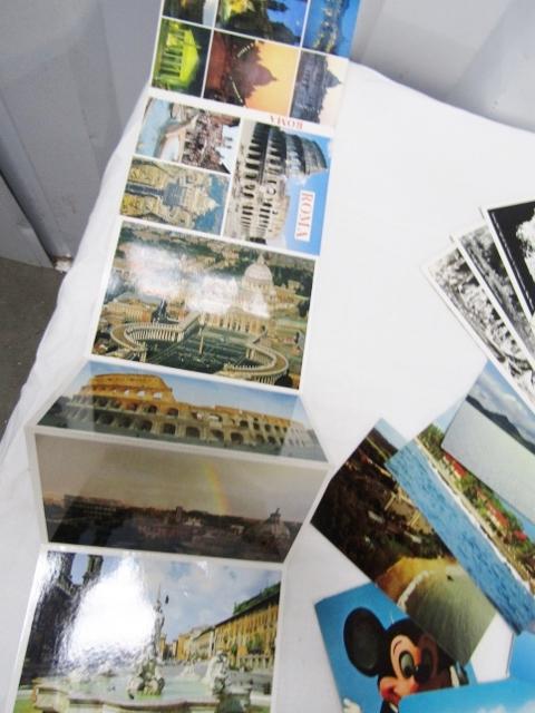 Lot Of Vtg Post Cards & Road Maps