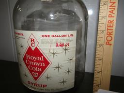 Vtg 1969 One Gallon Glass R C Cola Syrup Finger Jug