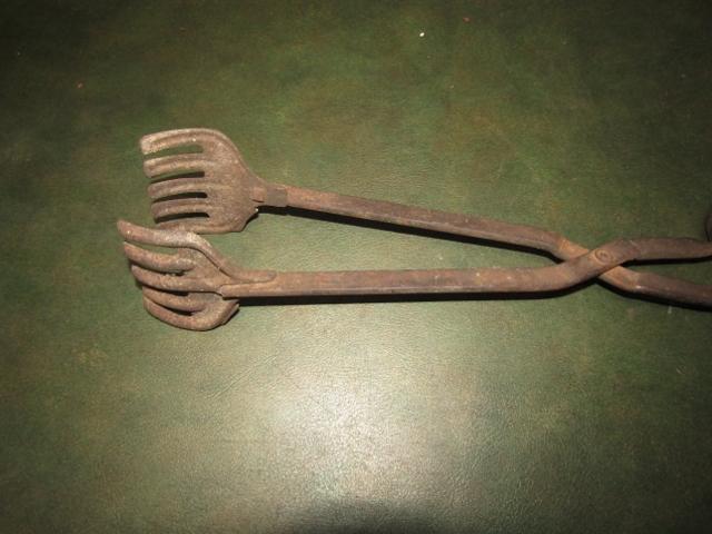 Vtg Cast Iron Corn Bread Pan, Griddle And Cast Iron Canning Tongs