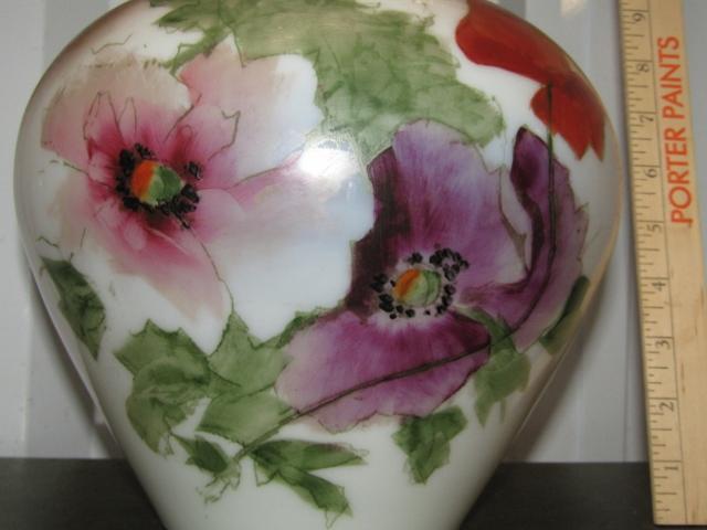 Vtg Hand Painted White Opaque Glass Vase