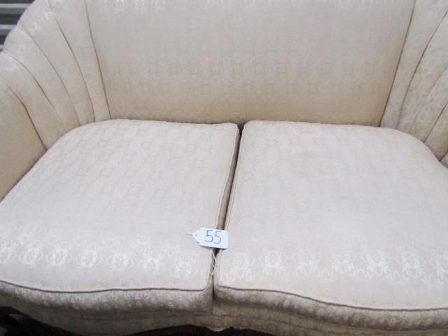 Vtg Victorian Style Oak Framed Love Seat ( Local Pick Up Only )