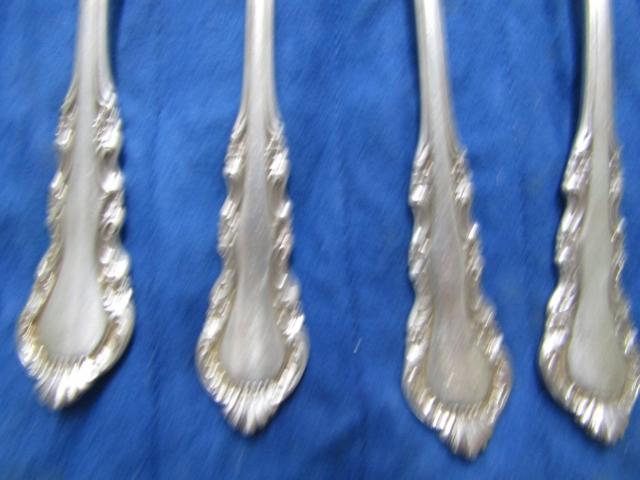 8 Vtg Sterling Silver Reed And Barton Dinner Forks W/ Silver Pouch