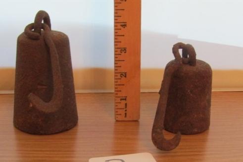 2 Antique Cast Iron Cotton Pea Weights