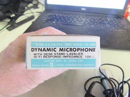 Vtg Realistic M C-1000 Dynamic Microphone In Box