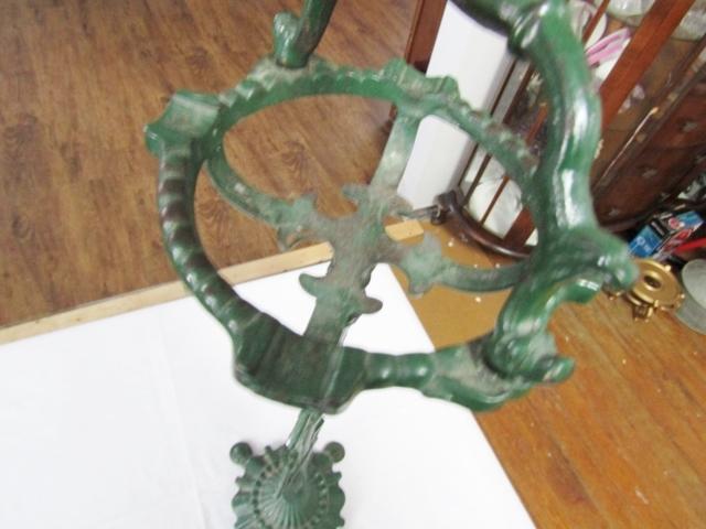 Vtg Cast Iron Ashtray Stand W/ Insert