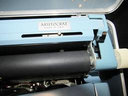 Vtg 1960s Royal Aristocrat Manual Portable Typewriter In Light Blue