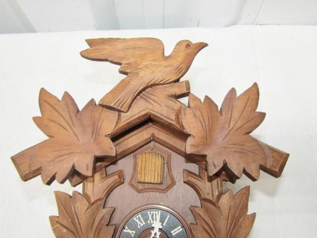 Vtg Hubert Herr Germany Black Forest Cuckoo Clock