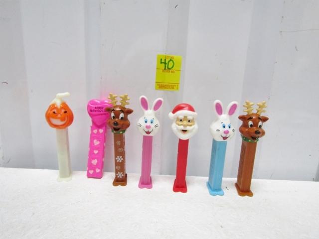 Lot Of 7 Vtg Pez Dispensers