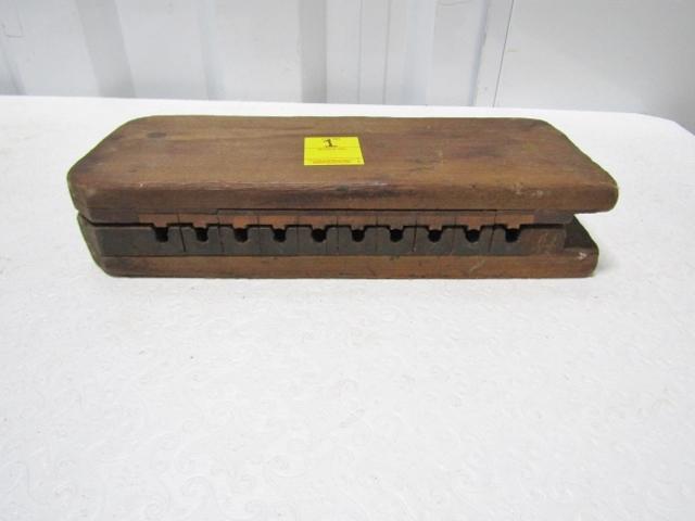 Vtg Wooden Durex 5760055 10 Cigar Mold Press