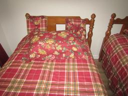 Vtg Matching Solid Wood Twin Size Beds W/ Mattress, Boxsprings, Comforters, (Local Pick Up Only)