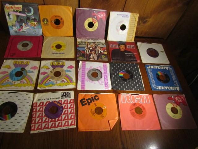 Lot Of Nineteen 45 R P M Rock And Pop Vinyl Records W/ Sleeves