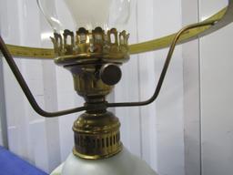 Vtg Brass And Glass Painted Table Lamp   (LOCAL PICK UP ONLY)