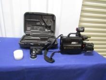 Hitachi Flying Erase Head V M-3300 A, V H S Video Camcorder X8 Zoom W/