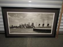 Framed Queen Elizabeth Steam Ship Entering Manhatten In 1957 Photo Print