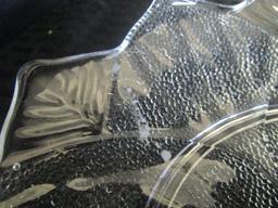 Set - 4 Beaded Glass Leaf Motif Plates w/ Flared Rim