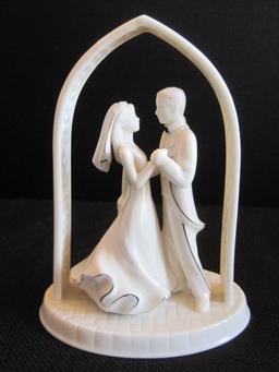 Lenox Porcelain Wedding Promises Forever Yours Bride & Groom Figurine