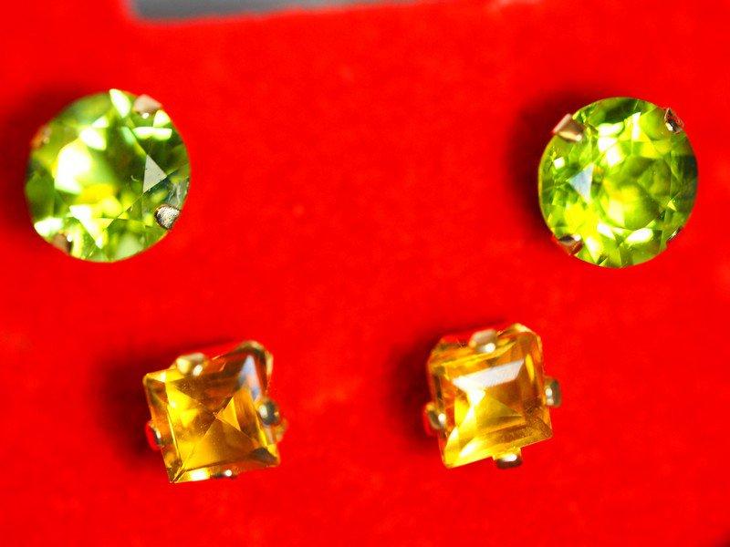 2 Pairs - 10kt Gold Citrine & Peridot Stud Earrings