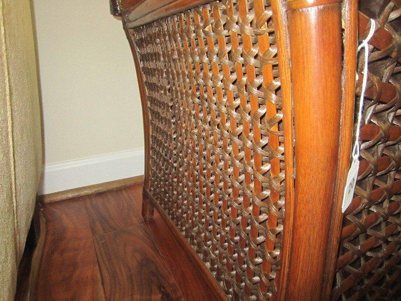 Wood/Wicker Lattice Oval Motif Storage Chest on Legs