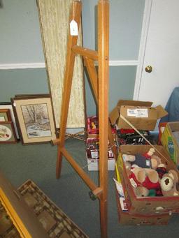 Artist Easel Stand Wood w/ Floral Design Finials