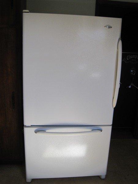 Maytag White Refrigerator w/ Bottom Freezer -25 Cu. Ft. Total Capacity