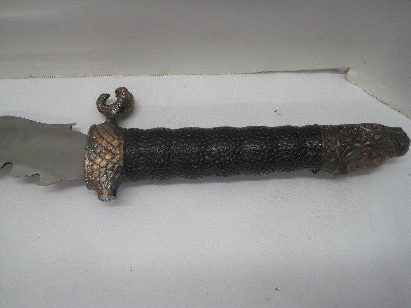 2 Dragon Slayer Dagger Knives