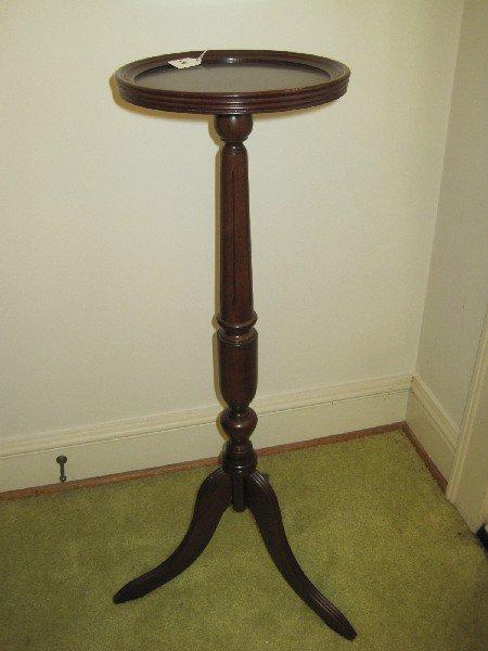 Bombay Co. Mahogany Pedestal Plant Stand on Tripod Base