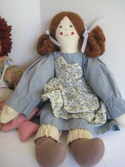Lot - The Original Raggedy Ann/Andy America's Folk Art Cloth Dolls w/ Original Cloth Dolls