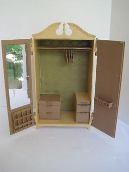Vintage Ken Susy Goose Mattel Inc. Wardrobe Armoire w/ Hanger & Fitted Interior Compartments ©1963