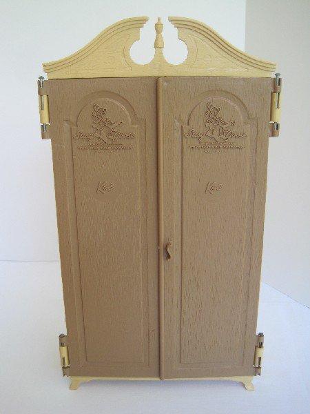 Vintage Ken Susy Goose Mattel Inc. Wardrobe Armoire w/ Hanger & Fitted Interior Compartments ©1963