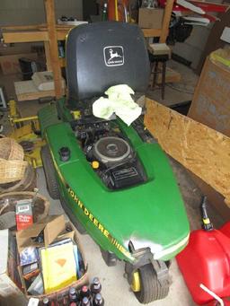 John Deere F525 Riding Lawn Mower Gas Engine 2WD w/ Key