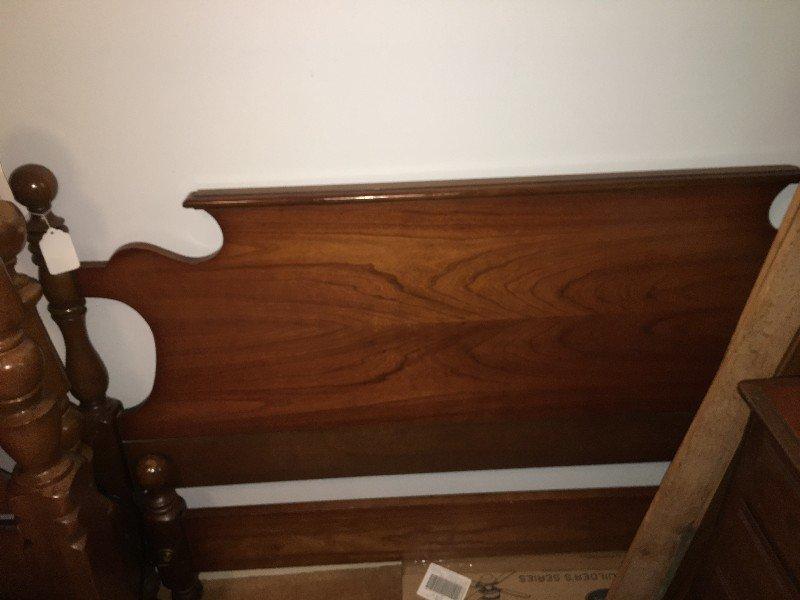 Wooden Cherry Veneer Head/Foot Board Spindle/Block Posts, Ball Top