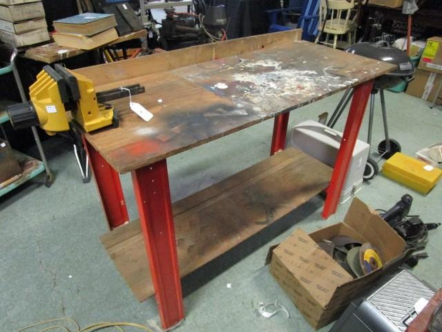 2 Tier Work Bench Wooden/Metal w/ Vise