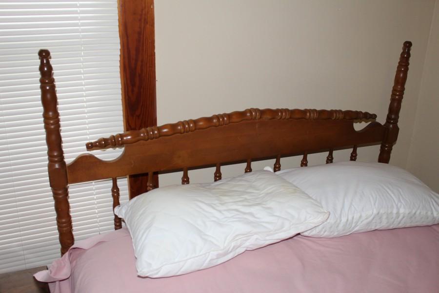 Vintage Wood Spindle Motif/Design Head/Footboard, Spindle Slats